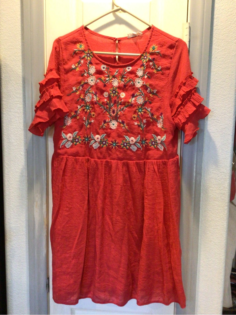entro Red Linen-Blend Top with Textured Weave